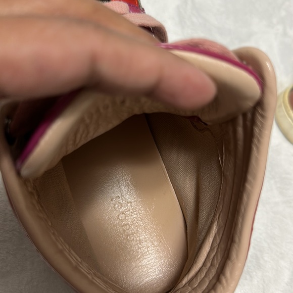 Gucci - Picture 7 of 9